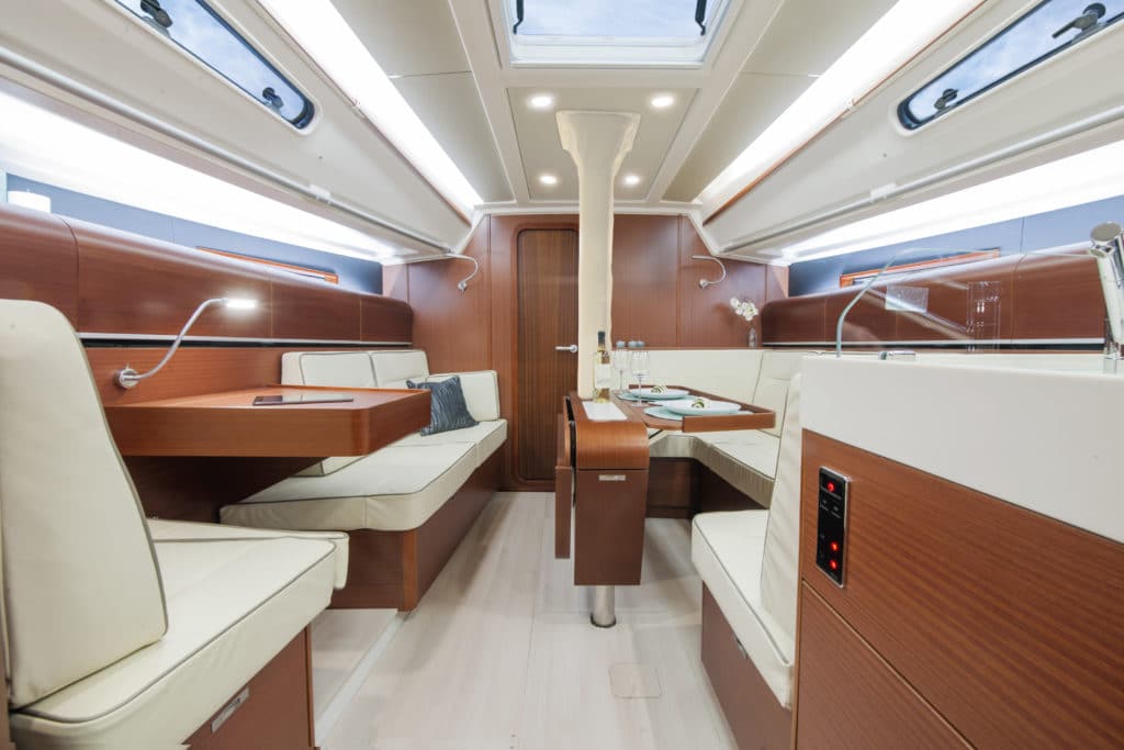 intérieur Dehler 42